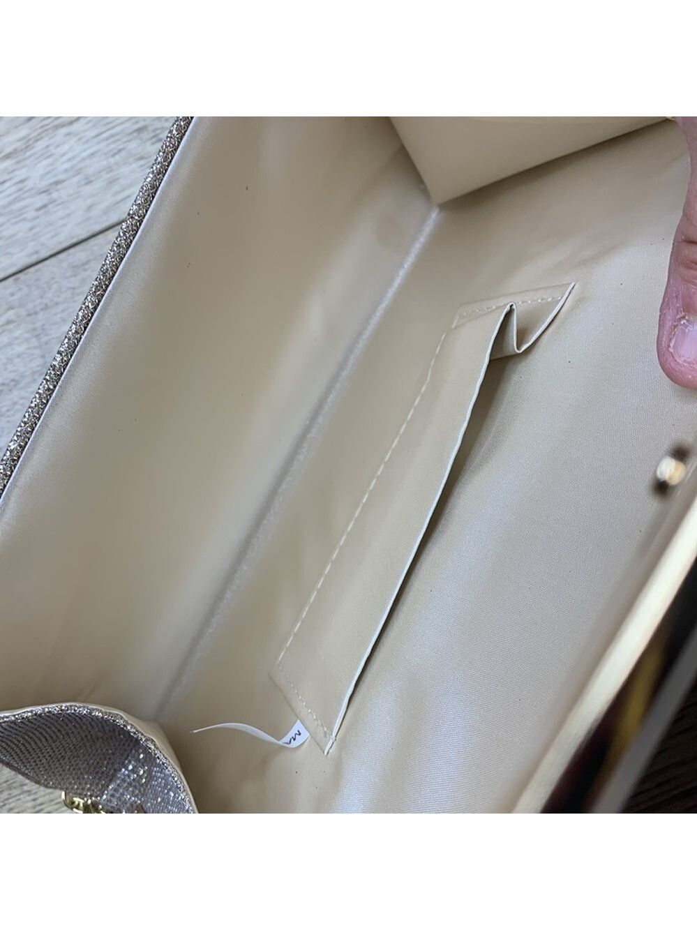 MiHawk Gold Clutch - Picture 4 of 4